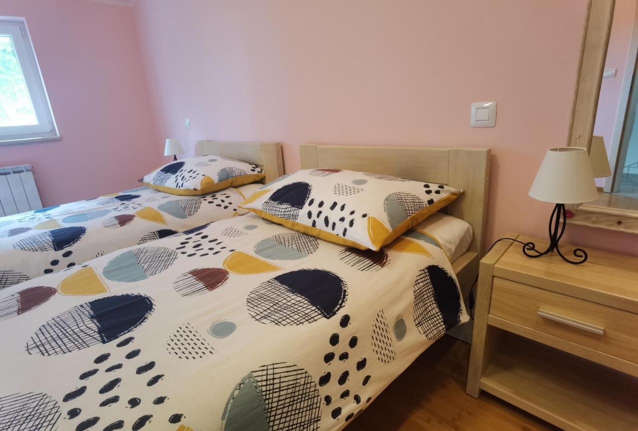 Apartment Luce Pićan 外观 照片