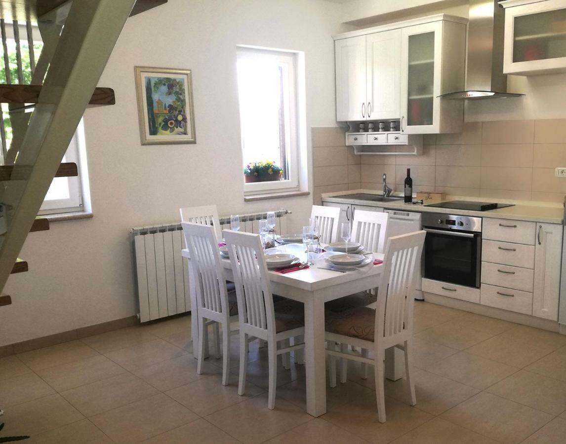 Apartment Luce Pićan 外观 照片