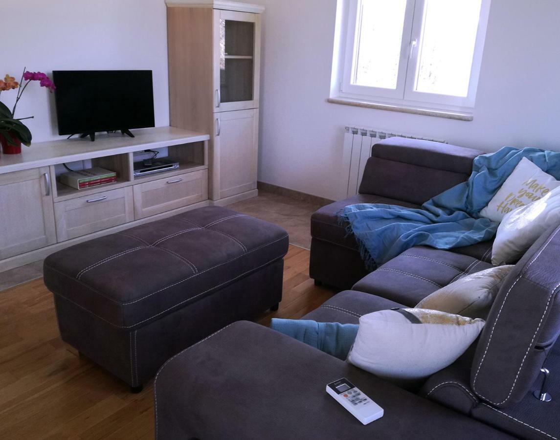 Apartment Luce Pićan 外观 照片